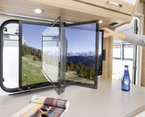 SeasonCamper_L_Fernseher_Drehbar-1024x683-1